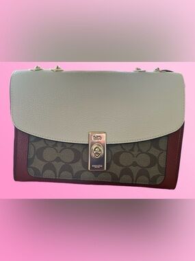 Coach Lane Shoulder Bag In Colorblock Signature Canvas - Khaki Chalk Multi